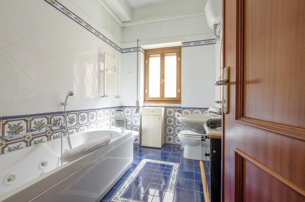 Luxury Macrobio Flat Apartamento Roma Exterior foto